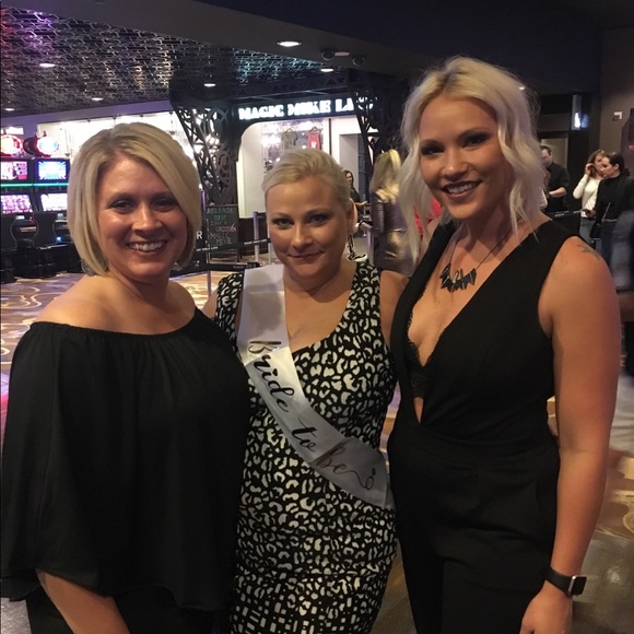 Karl Lagerfeld dress - Picture 5 of 5